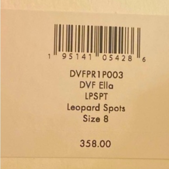 DVF ELLA CREPE LEOPARD BELTED ROMPER - Picture 3 of 6